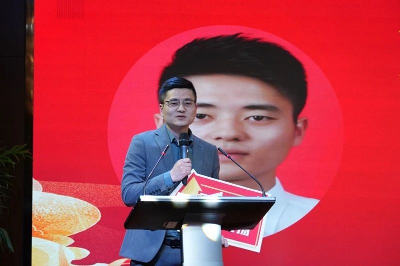 迎新春·话未来%7C乐鱼控股集团举办2023年第1期青年沙龙_18f1053d.jpg